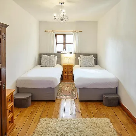 Host & Stay - The Arches Cottage Brotton Buitenkant foto